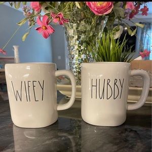 Rae Dunn Hubby and Wifey coffee cup set